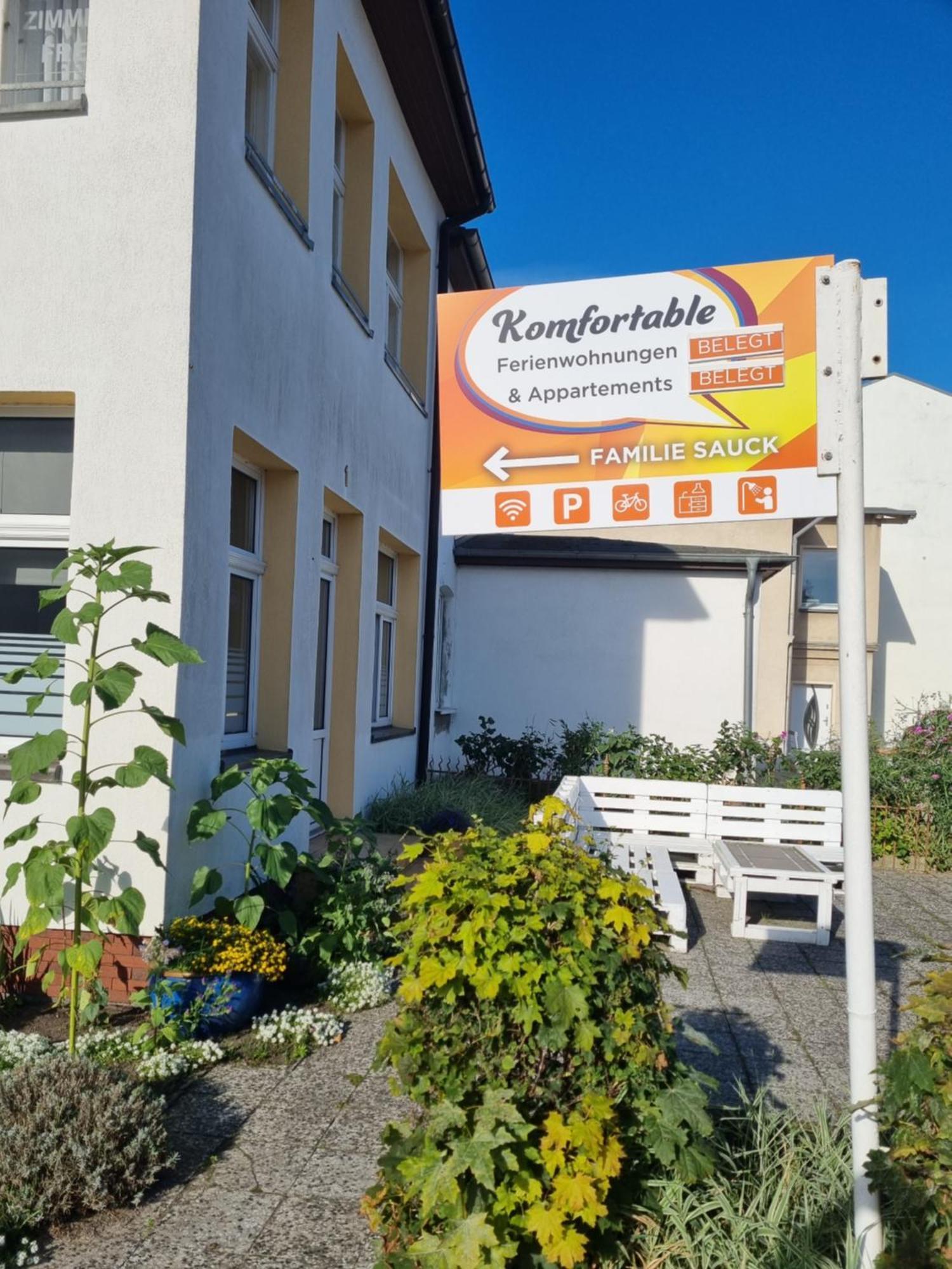 Kleine, Aber Feine Ferienwohnung Am Park ゼーバート・ヘリングスドルフ エクステリア 写真
